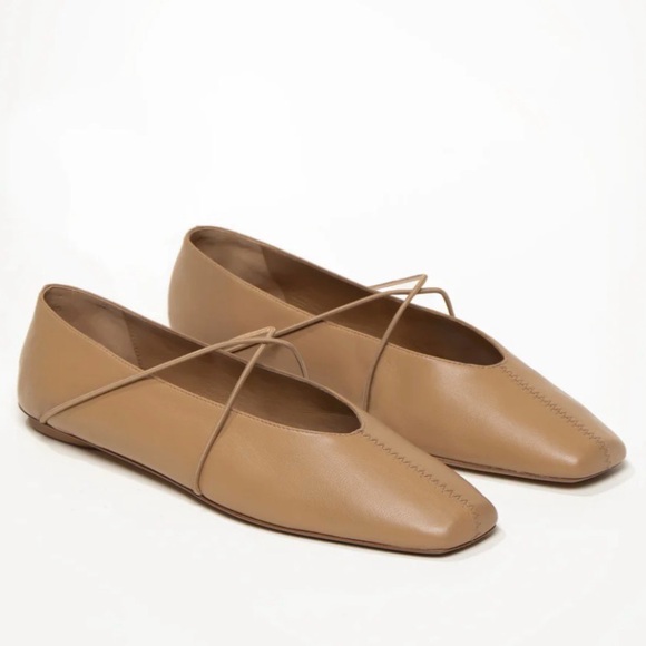 M. Gemi Shoes - NEW M.Gemi “The Una” Light Tan Nappa Ballet Flats 39.5 – Made in Italy